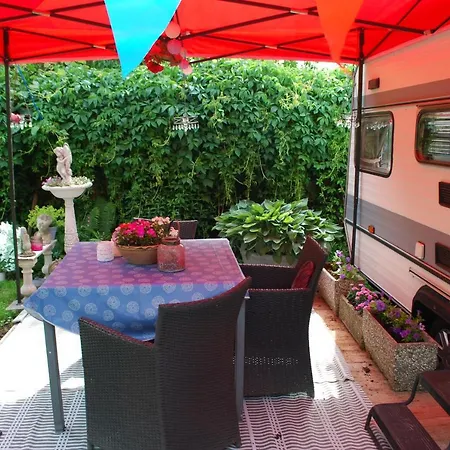 öland Caravan Juf Jansen Frühstückspension Ottoland