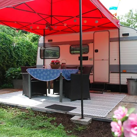 öland Caravan Juf Jansen Frühstückspension Ottoland